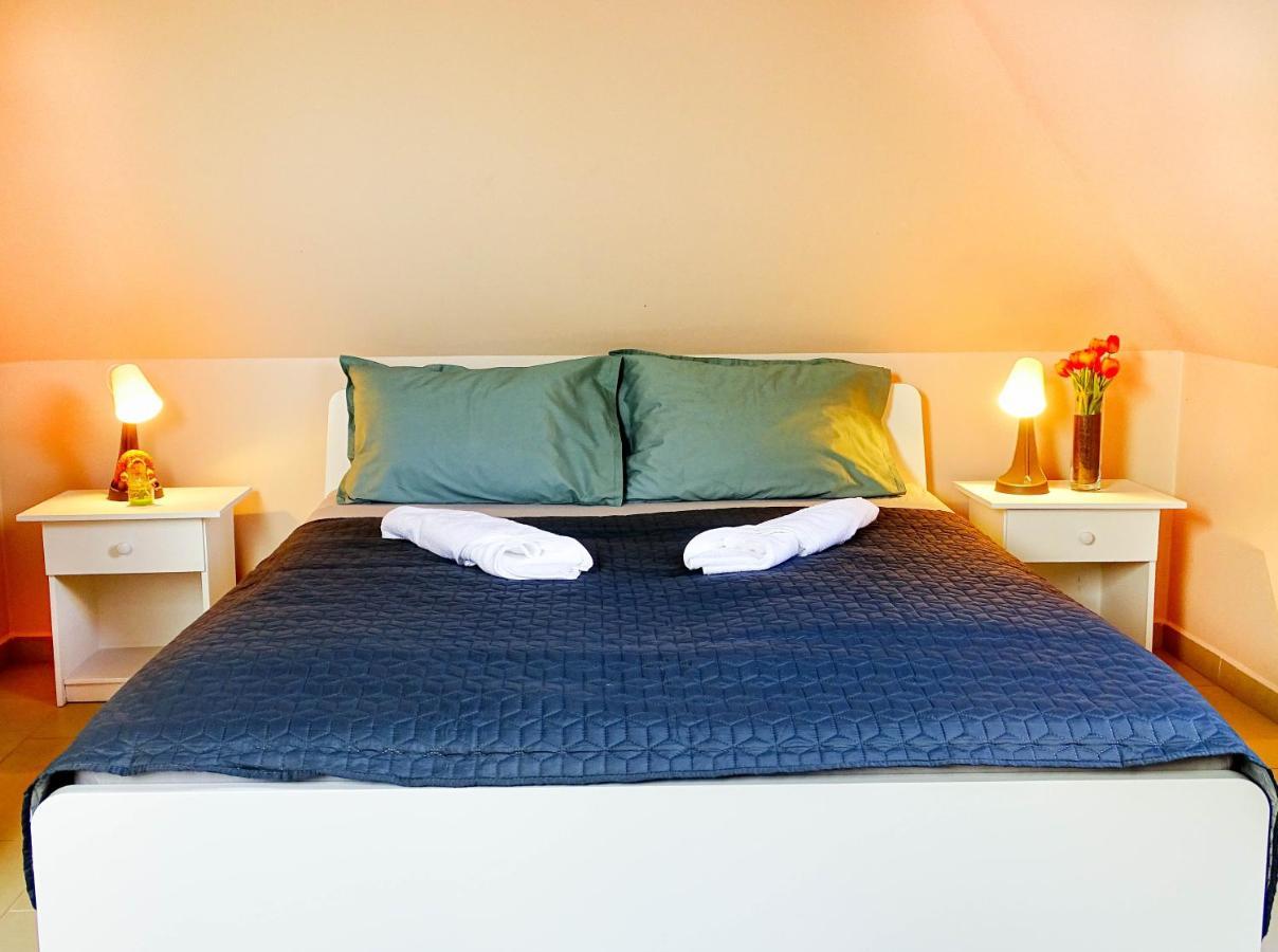 Notafa Vendeghaz Eger Hotel Екстериор снимка