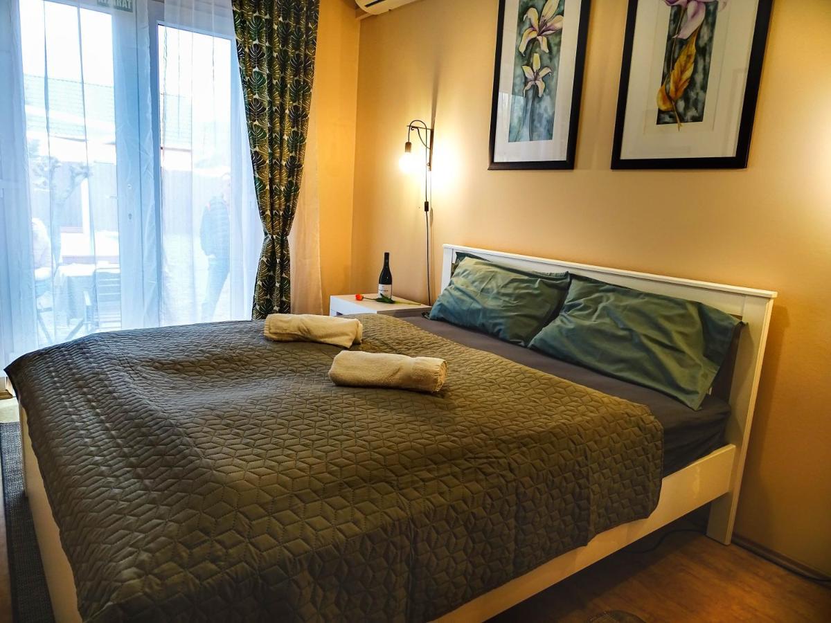 Notafa Vendeghaz Eger Hotel Екстериор снимка